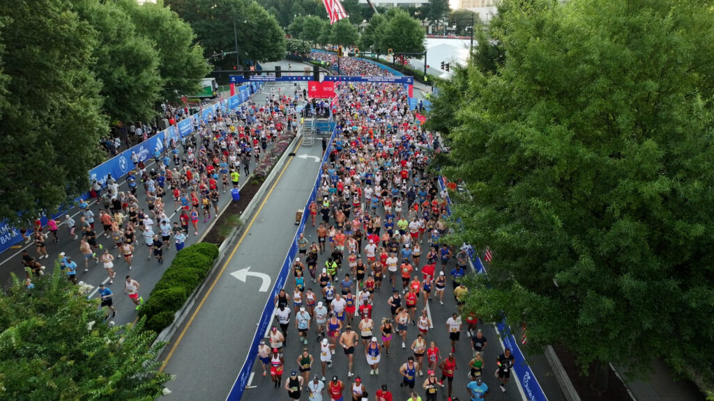 2025 Peachtree Road Race by Sean Tackett